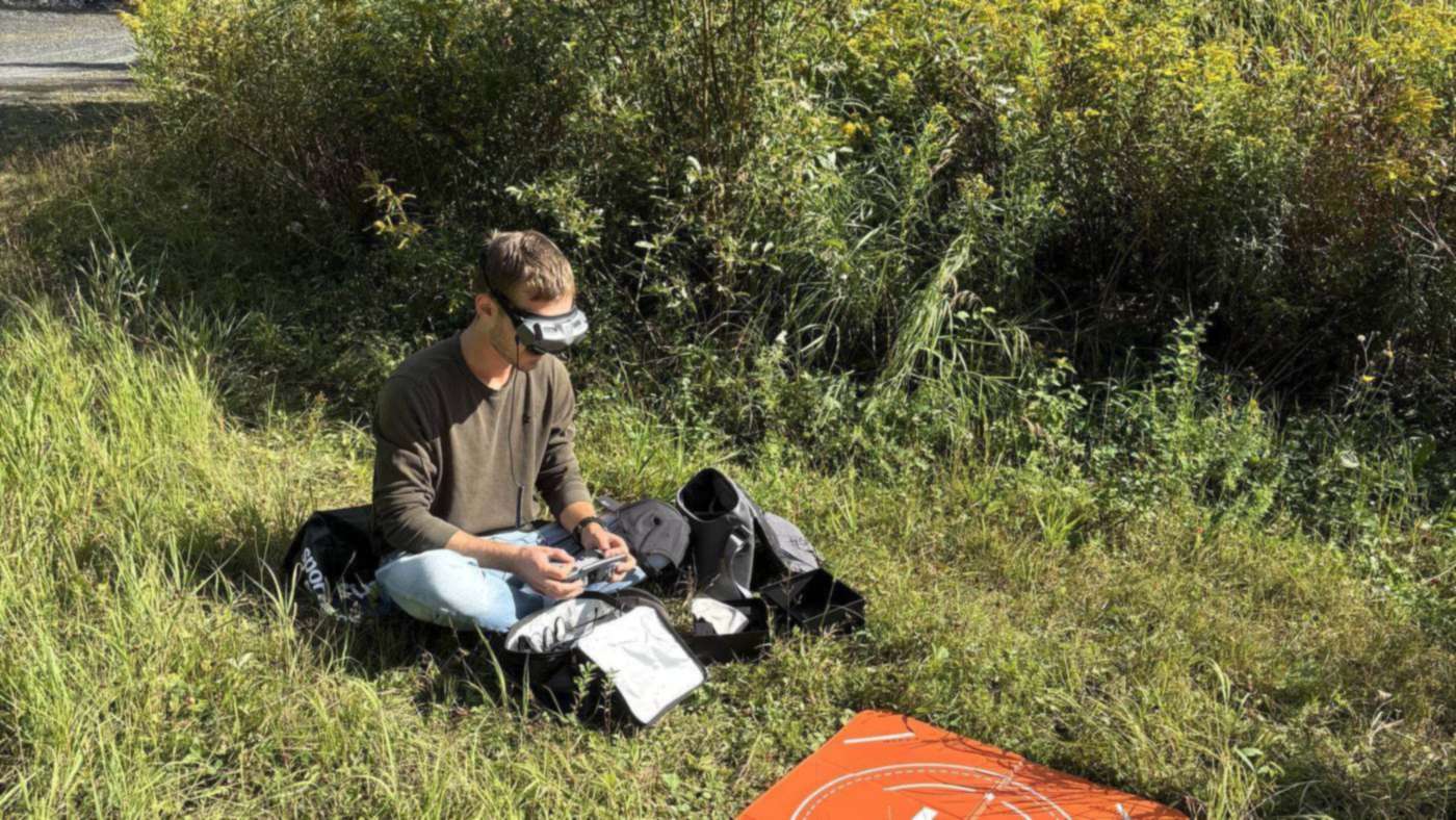 Pilote de drone en mission au Québec